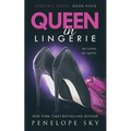 Queen in Lingerie