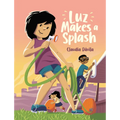 Luz Makes a Splash